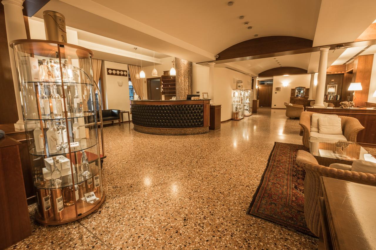 La Pieve Hotel Chiampo エクステリア 写真